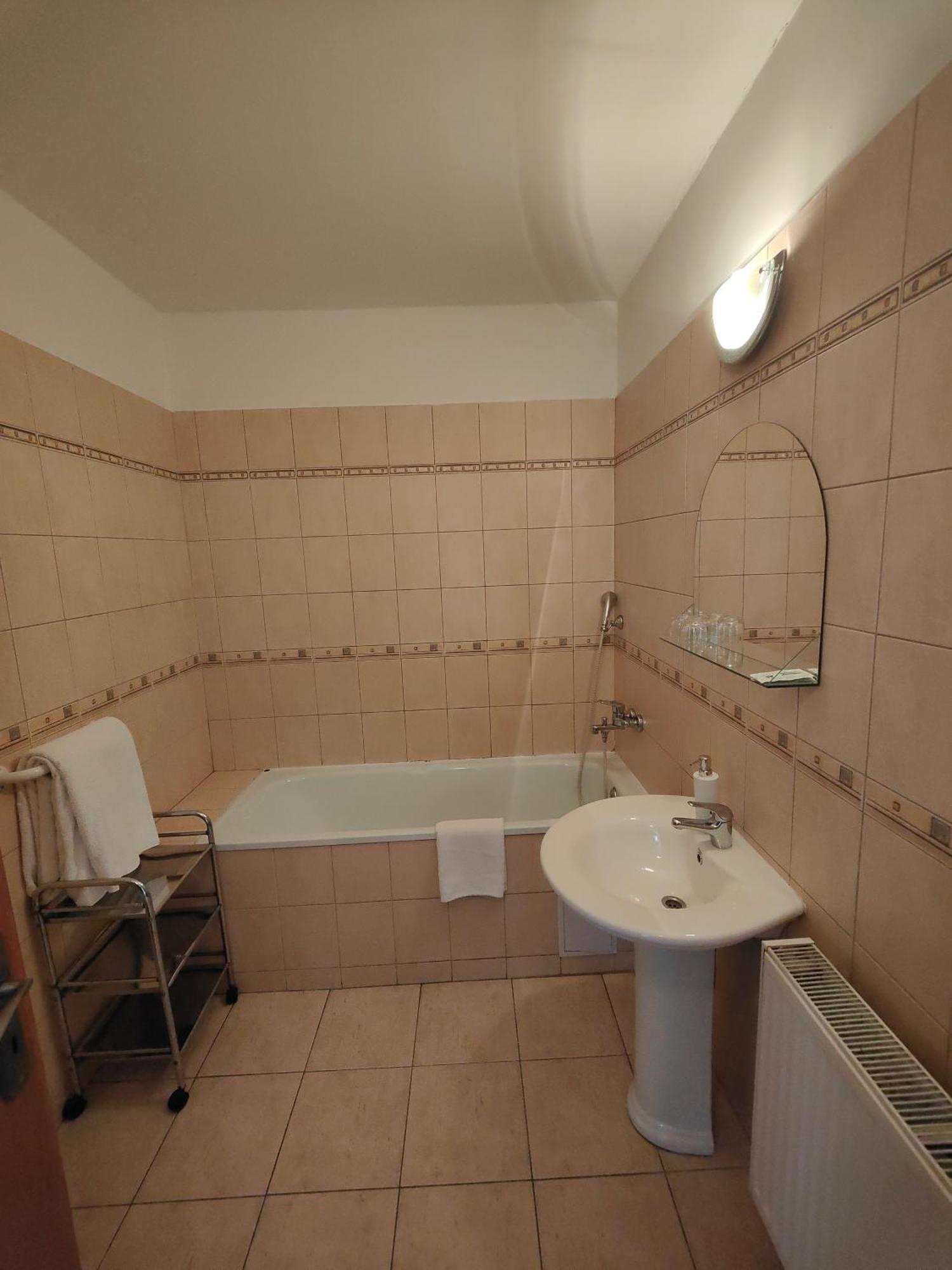 Hotel P7 Lučenec Exteriér fotografie