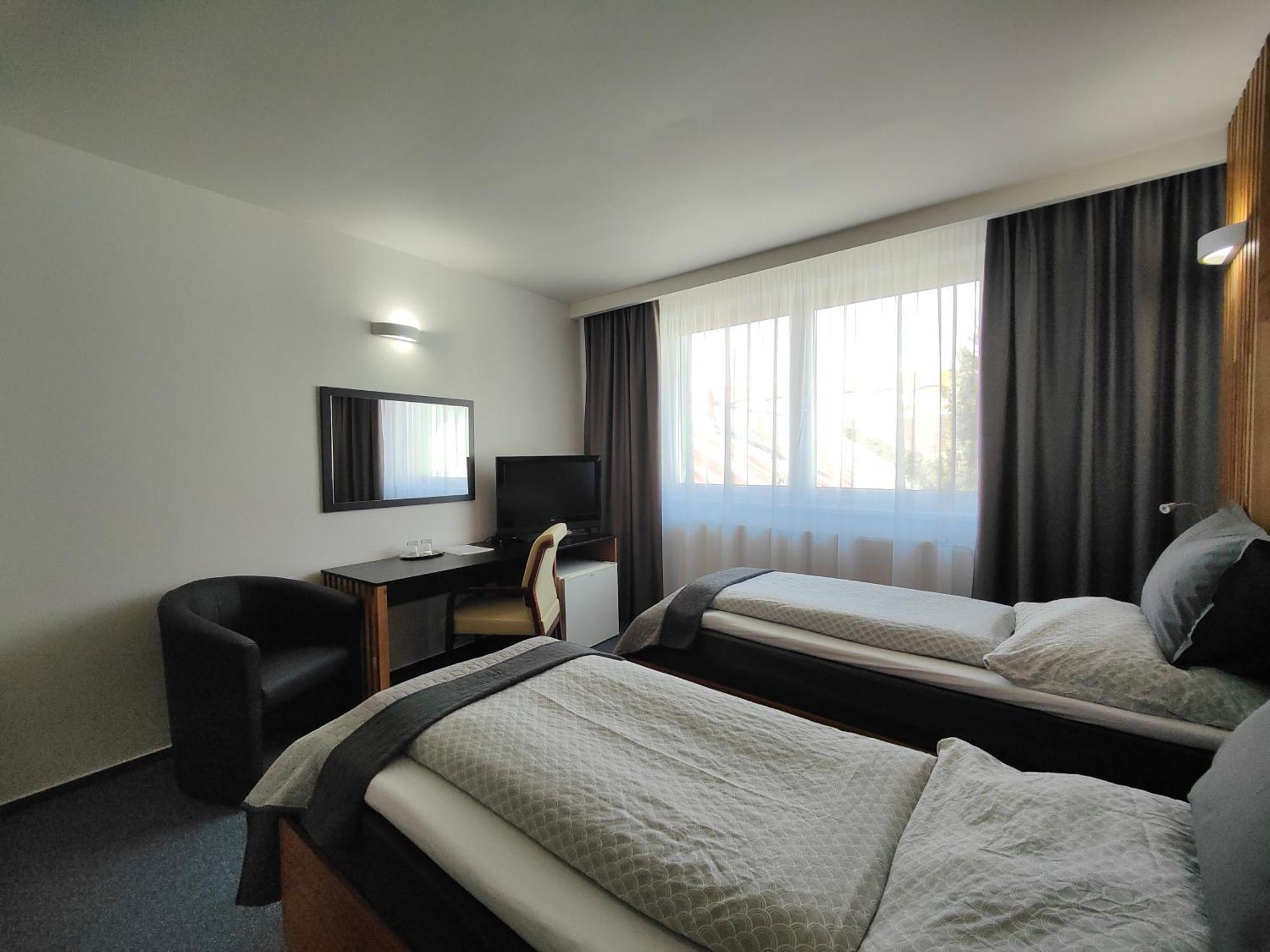 Hotel P7 Lučenec Exteriér fotografie