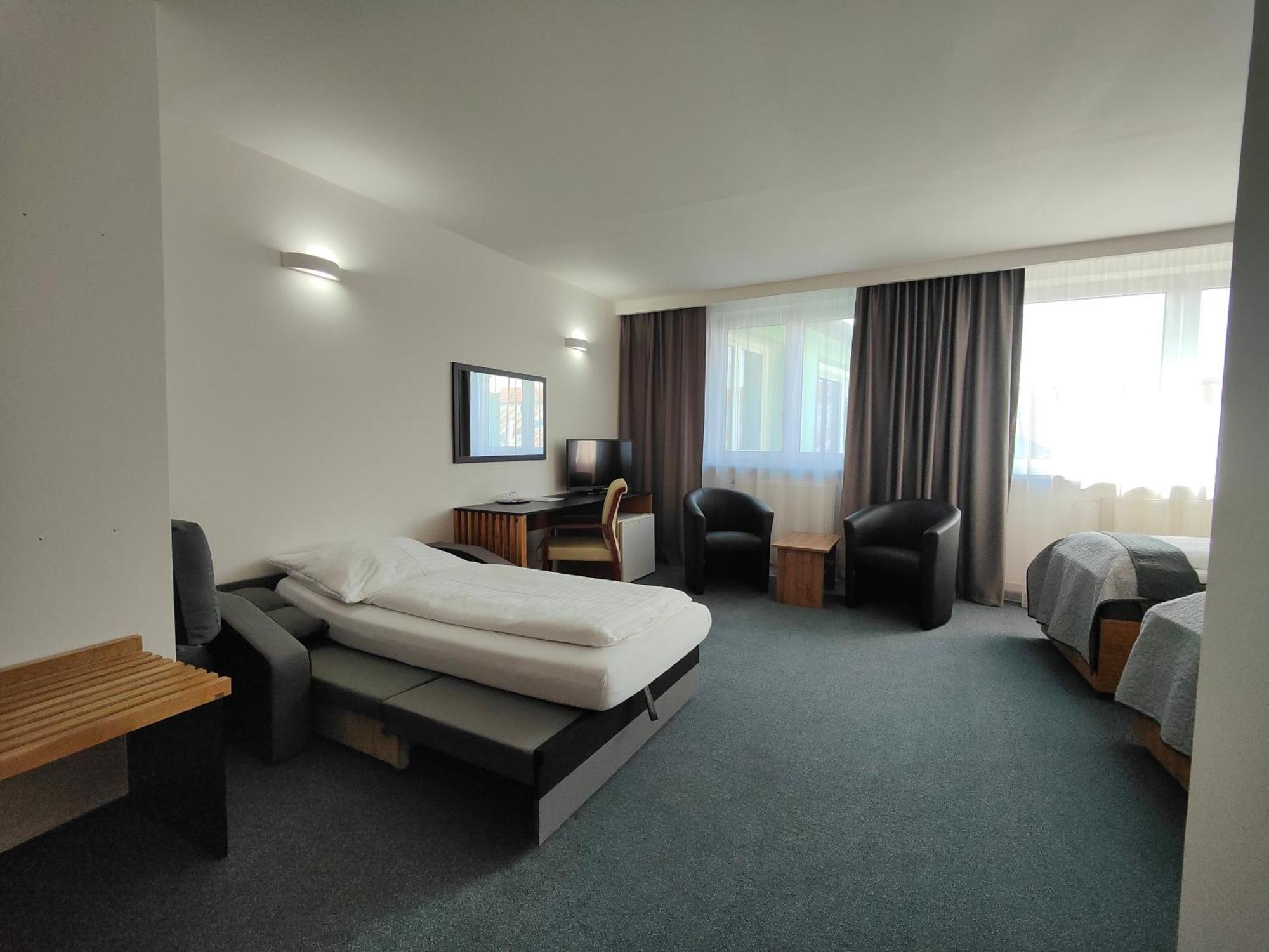 Hotel P7 Lučenec Exteriér fotografie