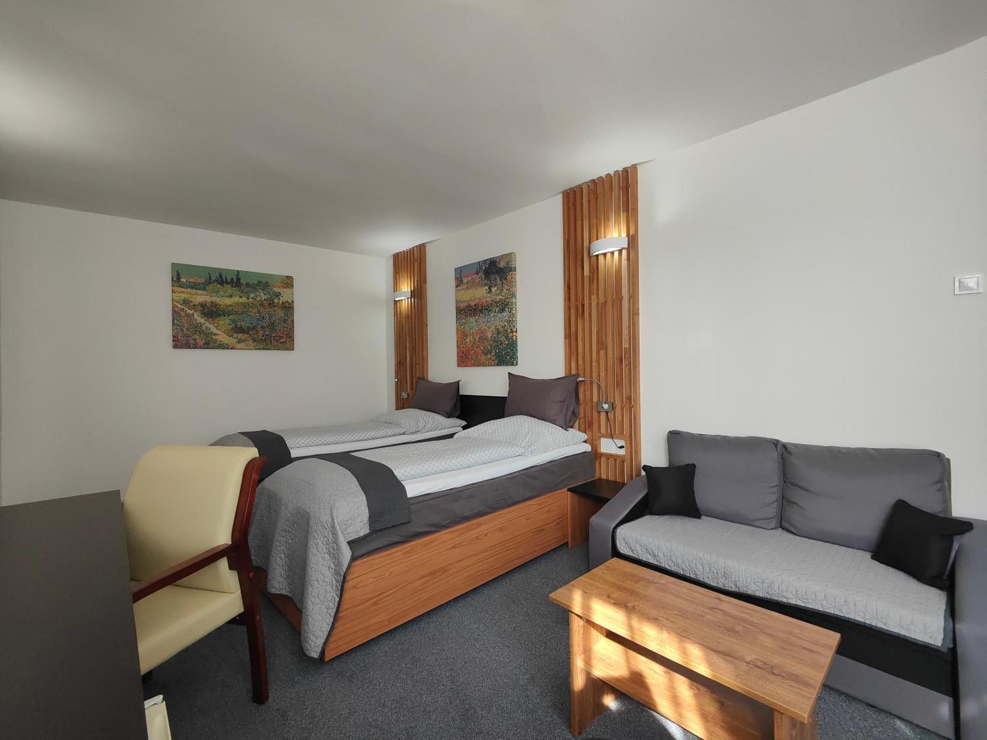 Hotel P7 Lučenec Exteriér fotografie