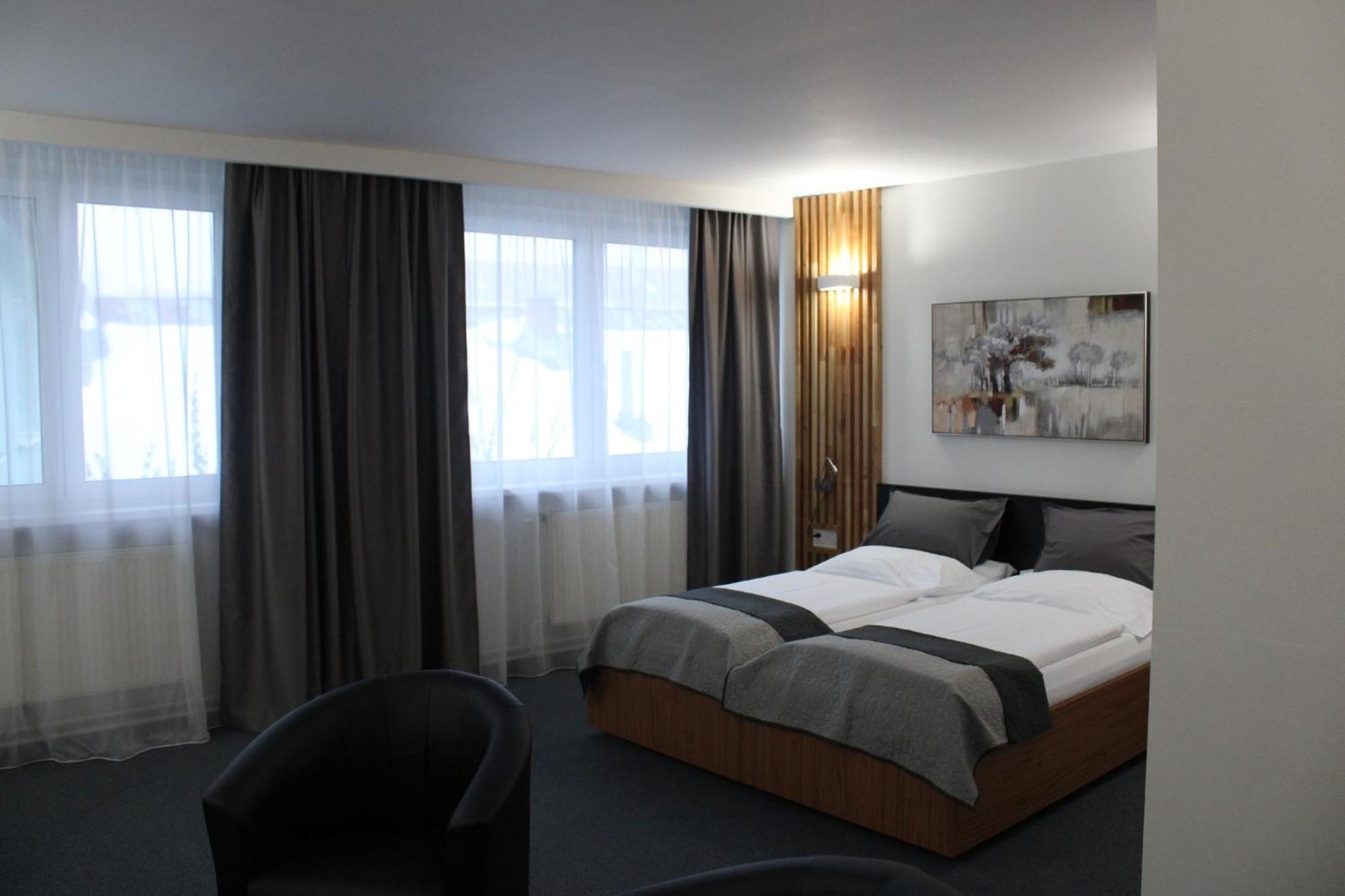 Hotel P7 Lučenec Exteriér fotografie